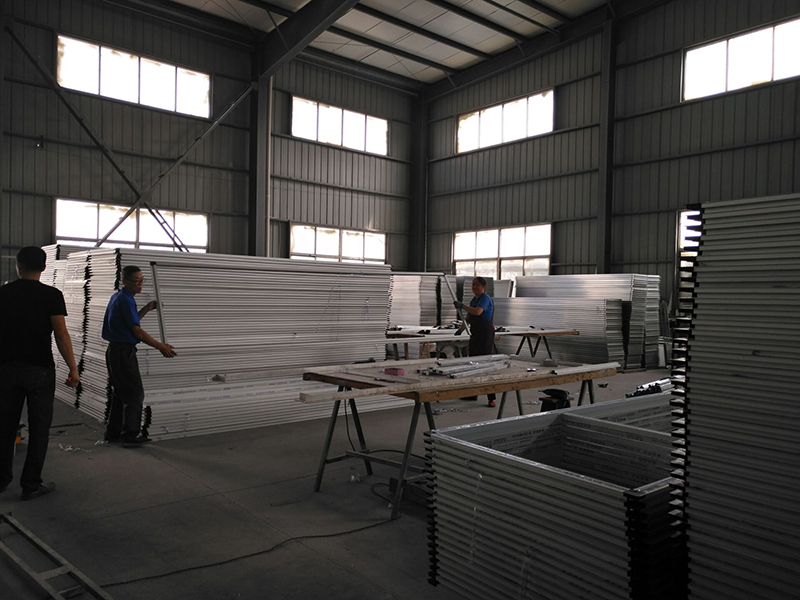 ���~�����a�F��